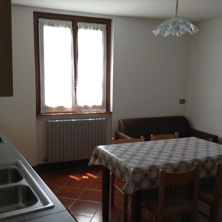 Agriturismo Runchee Vercana Bilik gambar