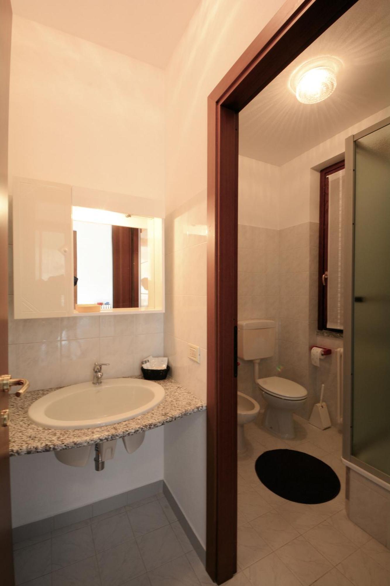 Agriturismo Runchee Vercana Luaran gambar