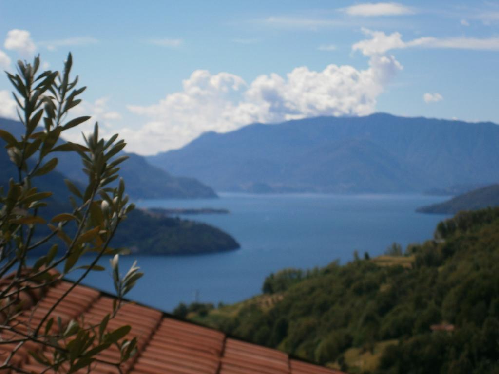 Agriturismo Runchee Vercana Luaran gambar