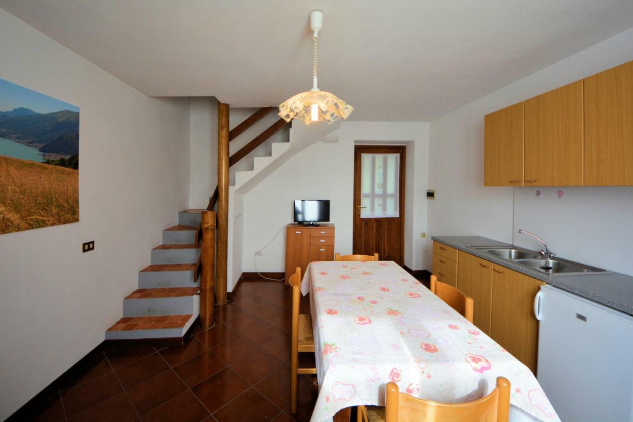 Agriturismo Runchee Vercana Luaran gambar